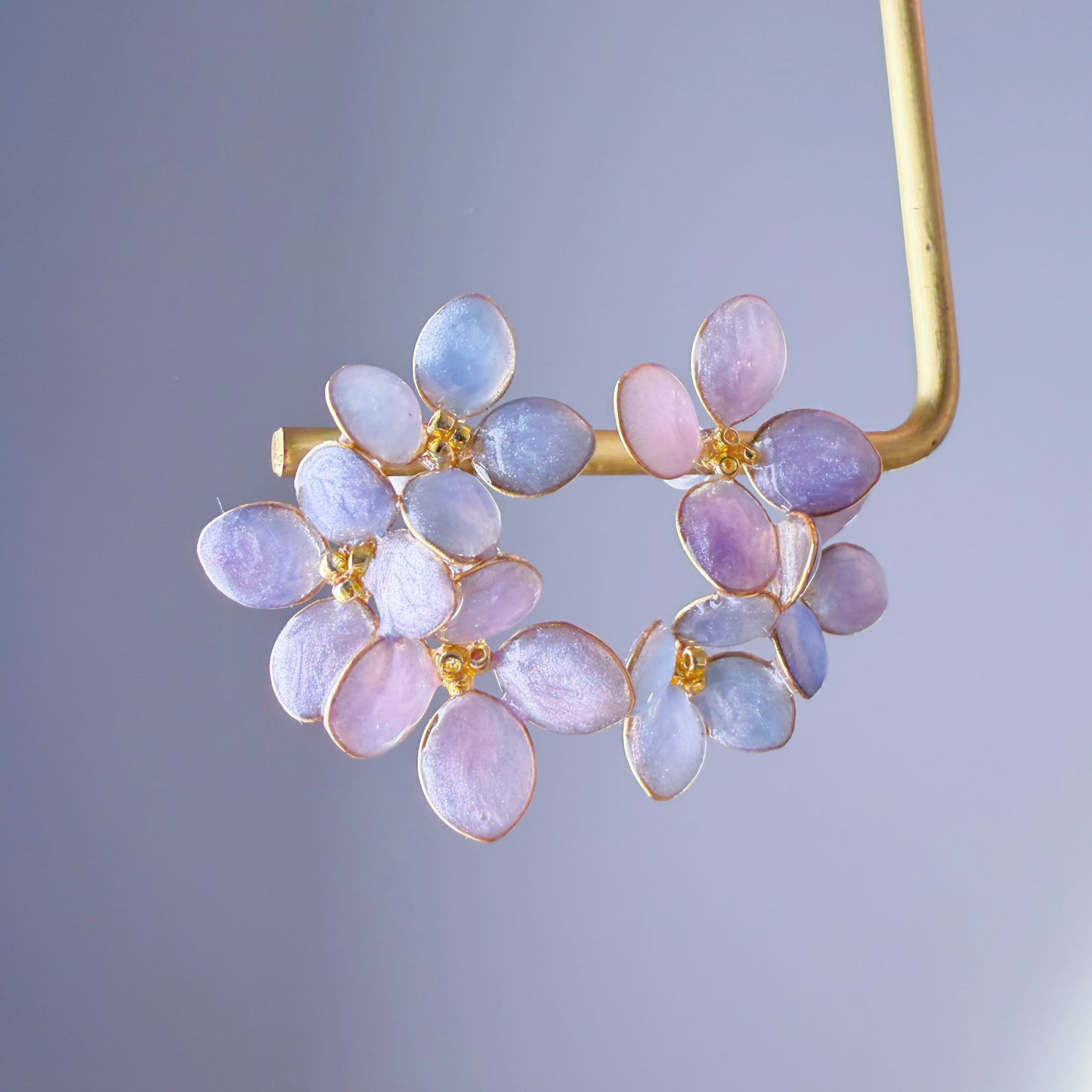 Handmade Shimmer Blue Purple Hydrangeas Flower Stud Earrings