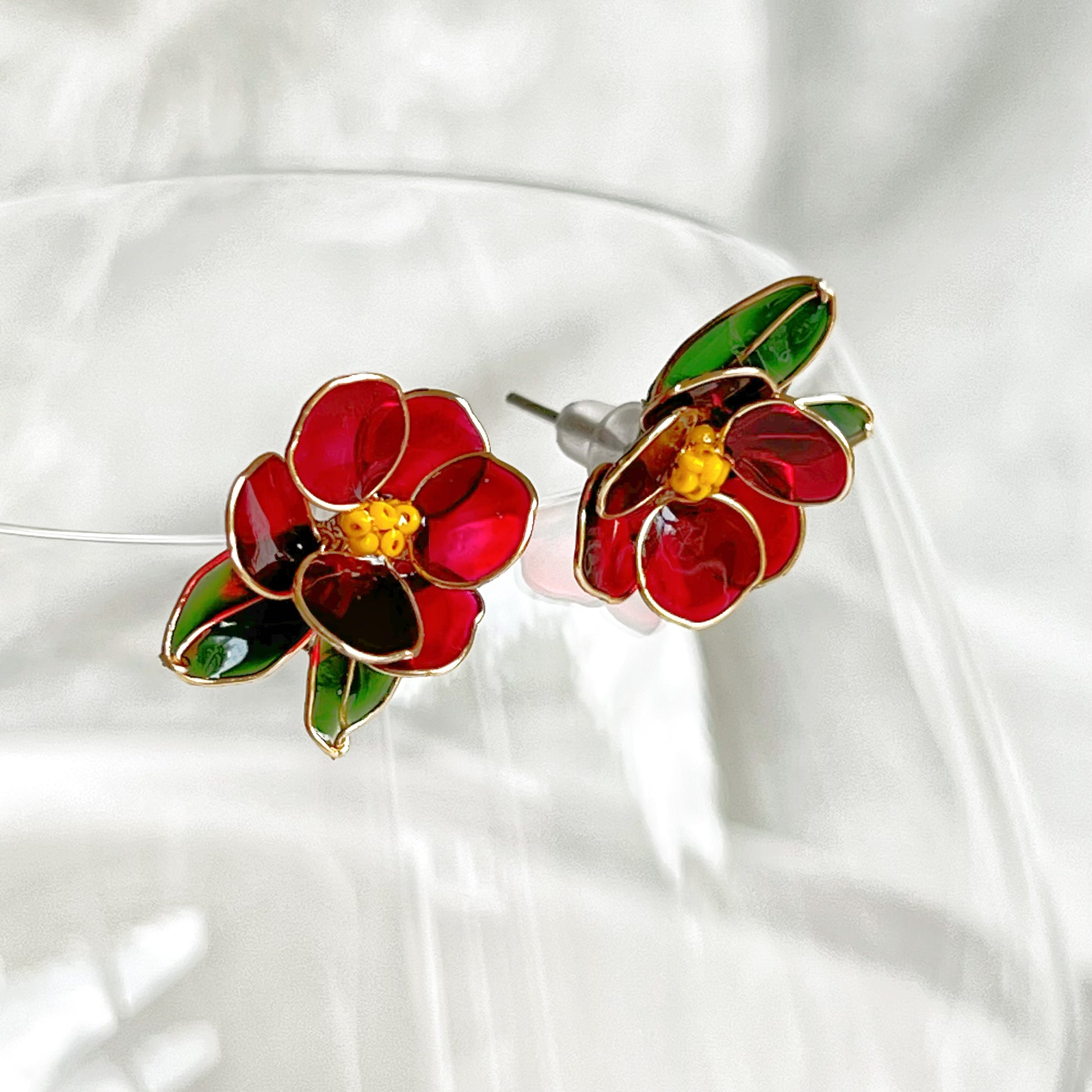 Handmade Red Wild Camellia Flower and Leaves Earrings-Ninaouity