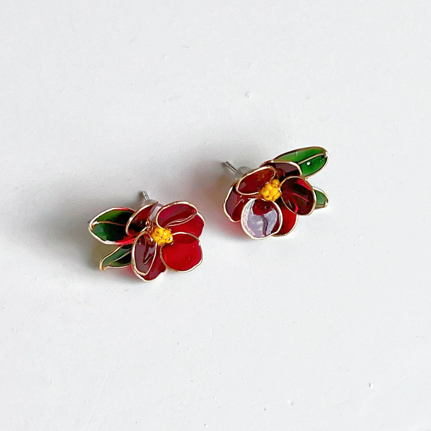 Handmade Red Wild Camellia Flower and Leaves Earrings-Ninaouity