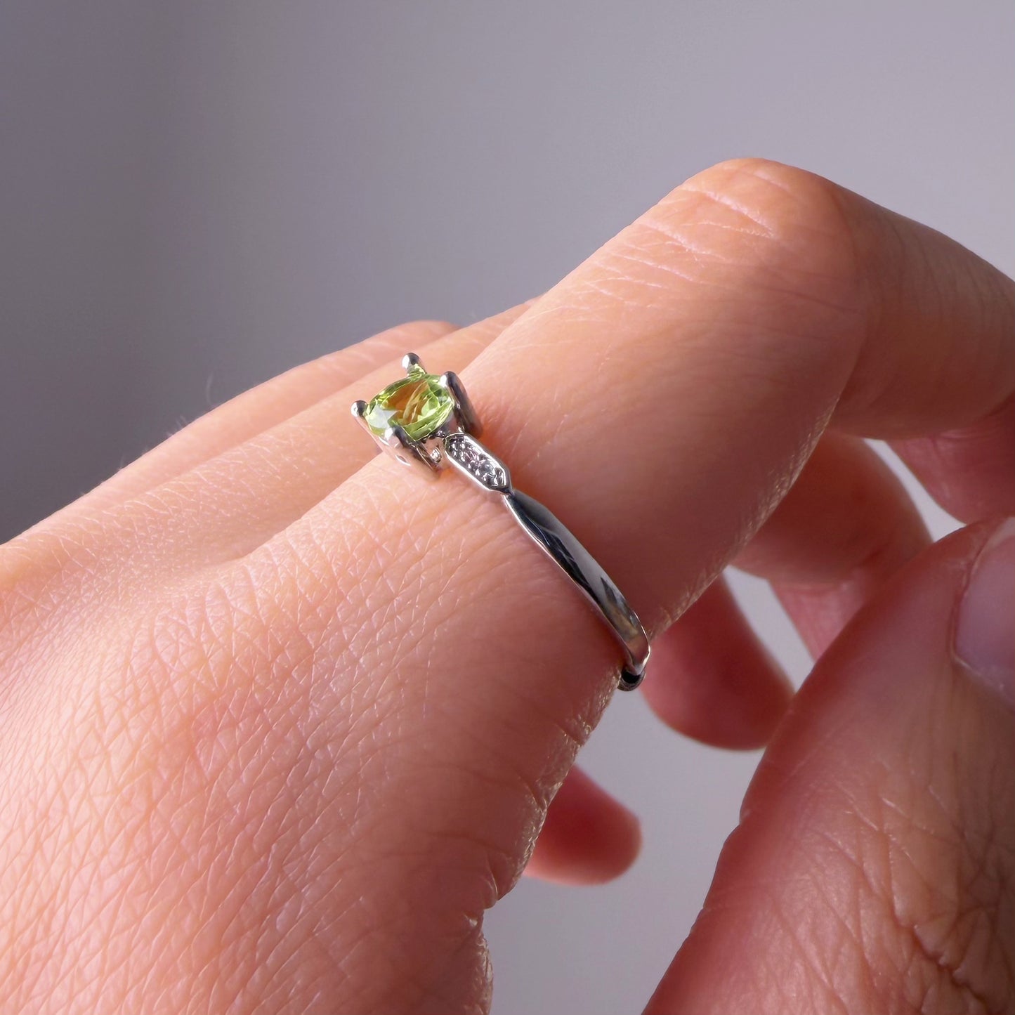 Natural Crystal Green Peridot Silver Ring