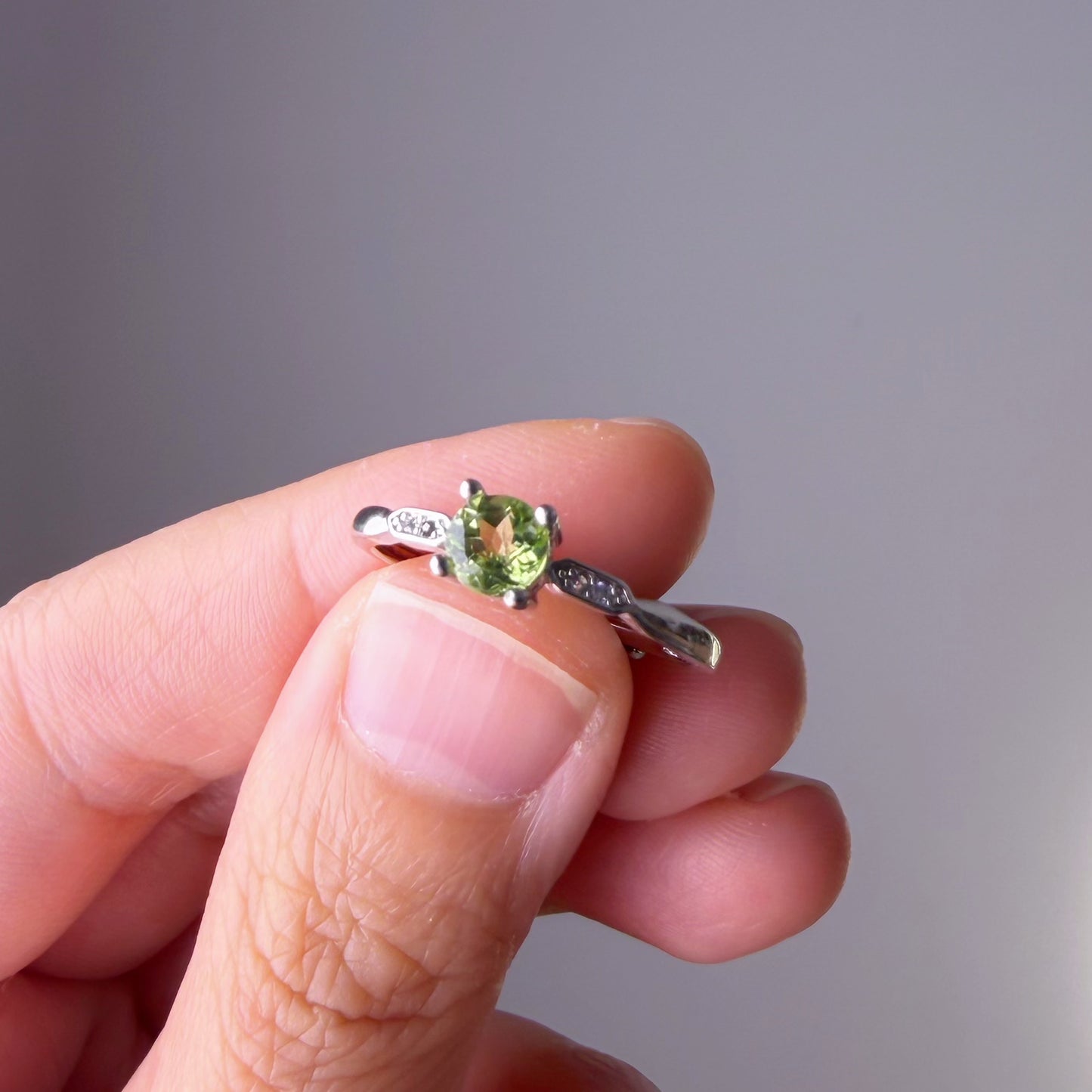 Natural Crystal Green Peridot Silver Ring