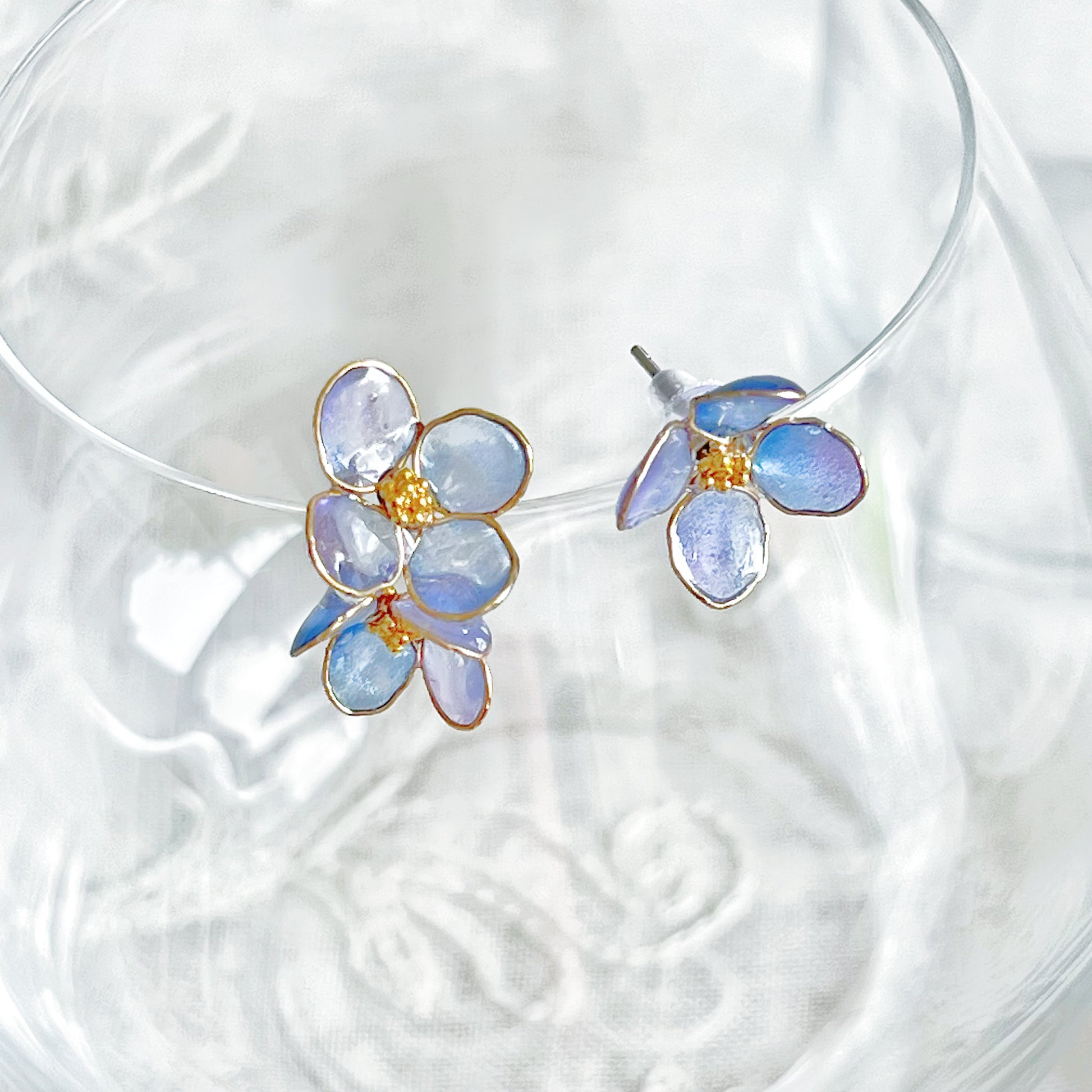 Handmade Blue Hydrangeas Flower Mismatch Earrings-Ninaouity