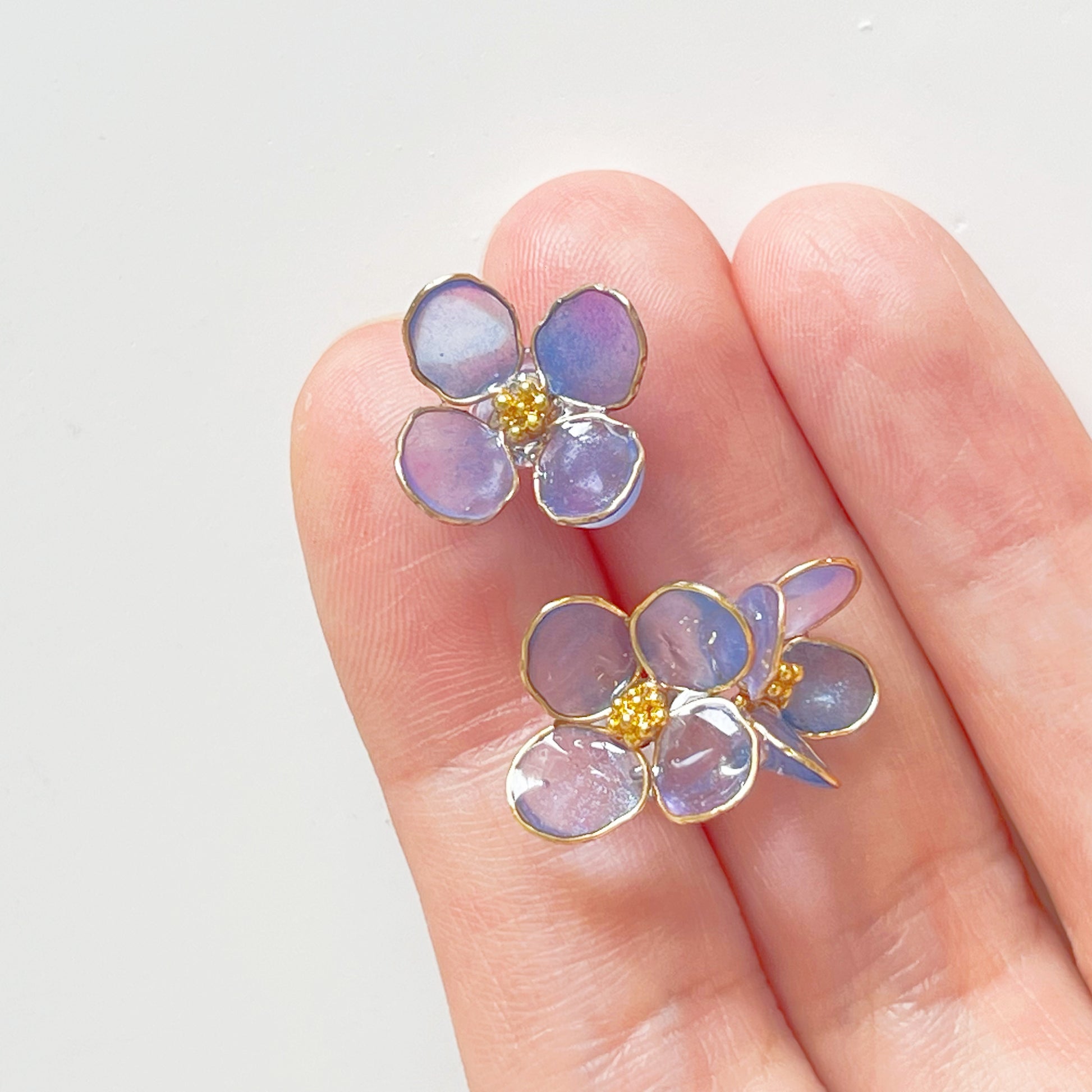 Handmade Blue Hydrangeas Flower Mismatch Earrings-Ninaouity