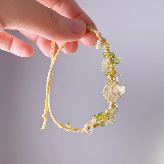 Quartzberry - Solar Plexus Chakra Citrine Raw One Crystal Handmade Macrame Bracelet