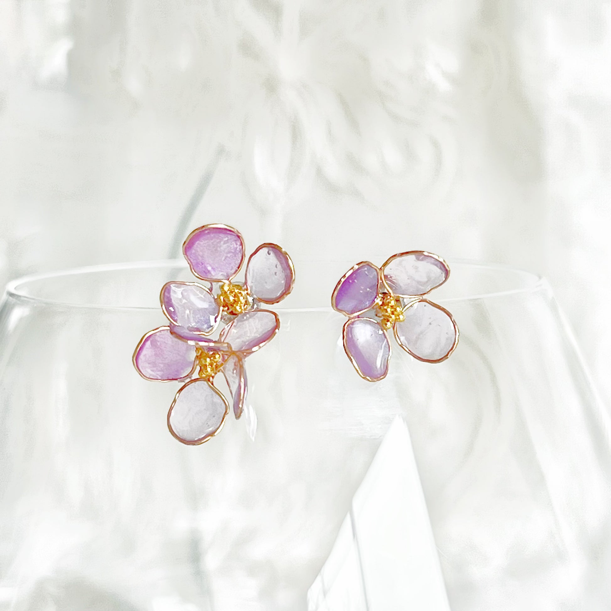 Handmade Purple Hydrangeas Flower Mismatch Earrings-Ninaouity
