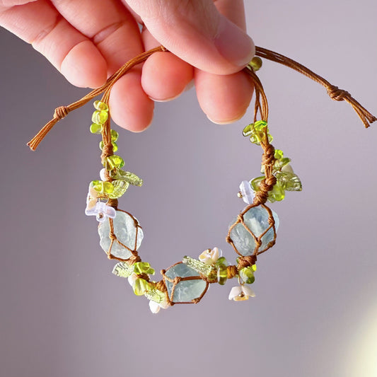 Quartzberry - Heart Chakra Green Fluorite and Peridot Handmade Macrame Bracelet