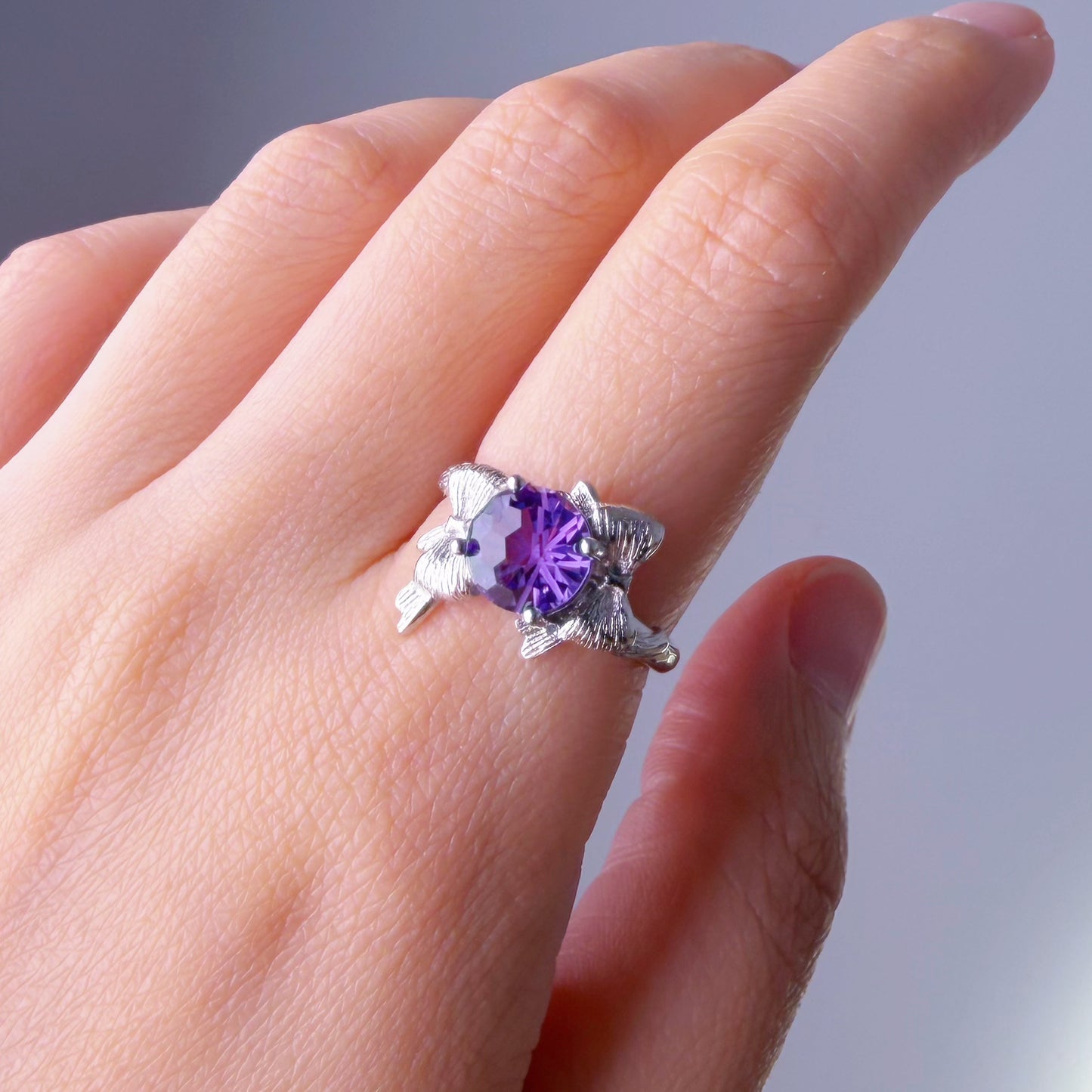 Quartzberry - Natural Amethyst Round Cut Faceted Gemstone Crystal Silver Ring - One-of-a-kind