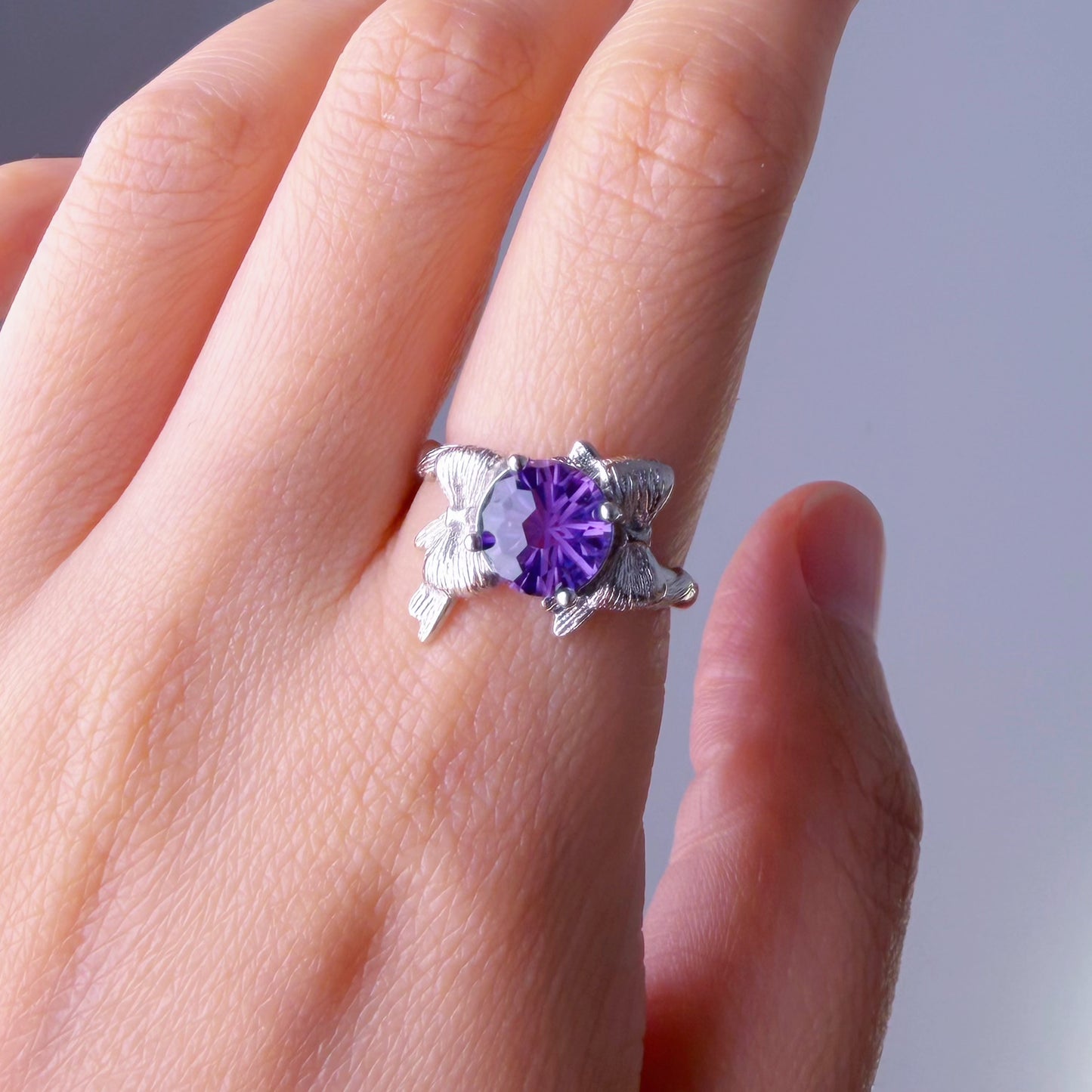 Quartzberry - Natural Amethyst Round Cut Faceted Gemstone Crystal Silver Ring - One-of-a-kind