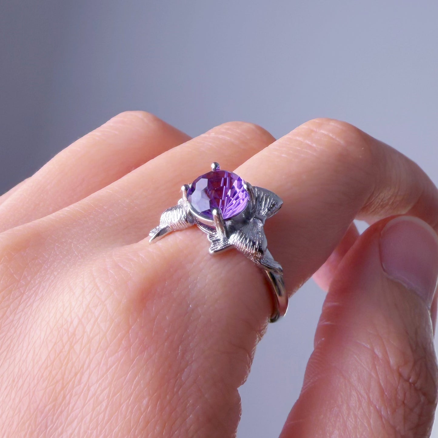 Quartzberry - Natural Amethyst Round Cut Faceted Gemstone Crystal Silver Ring - One-of-a-kind
