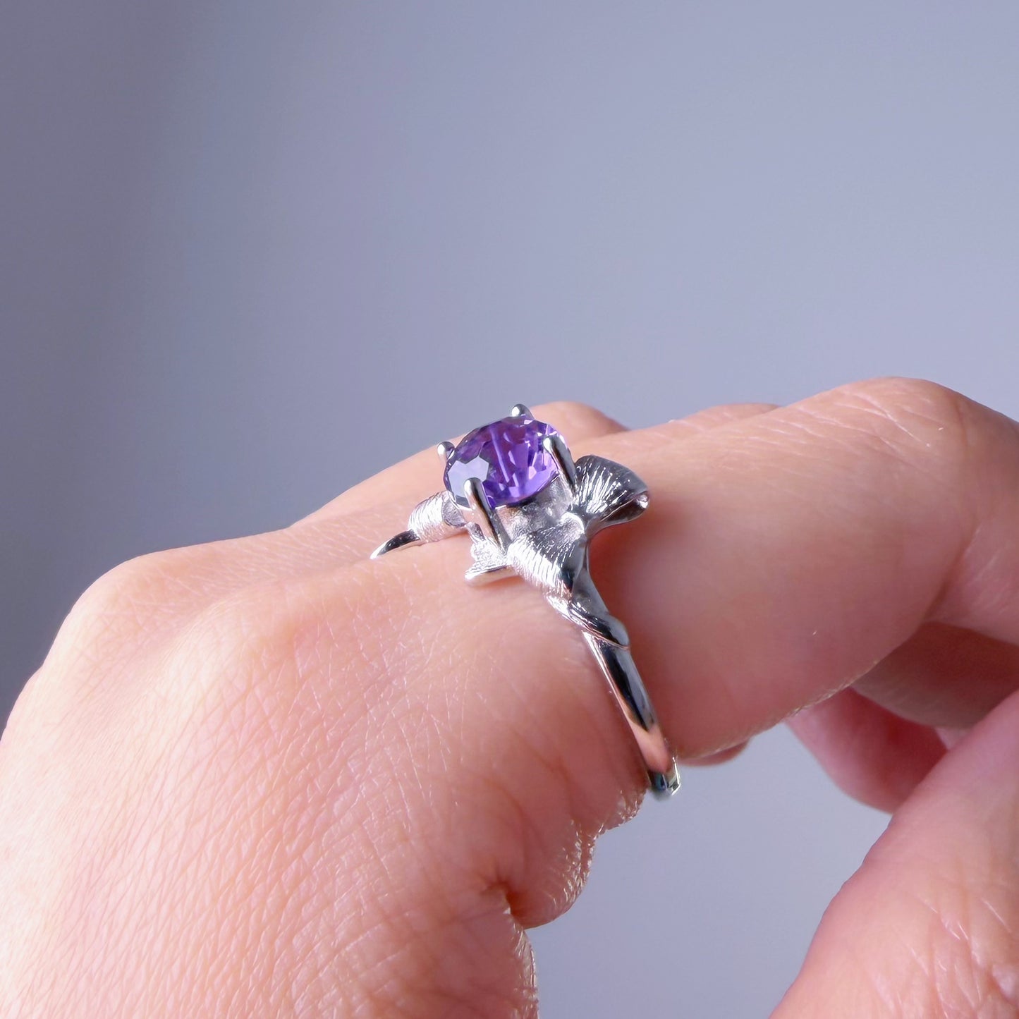 Quartzberry - Natural Amethyst Round Cut Faceted Gemstone Crystal Silver Ring - One-of-a-kind