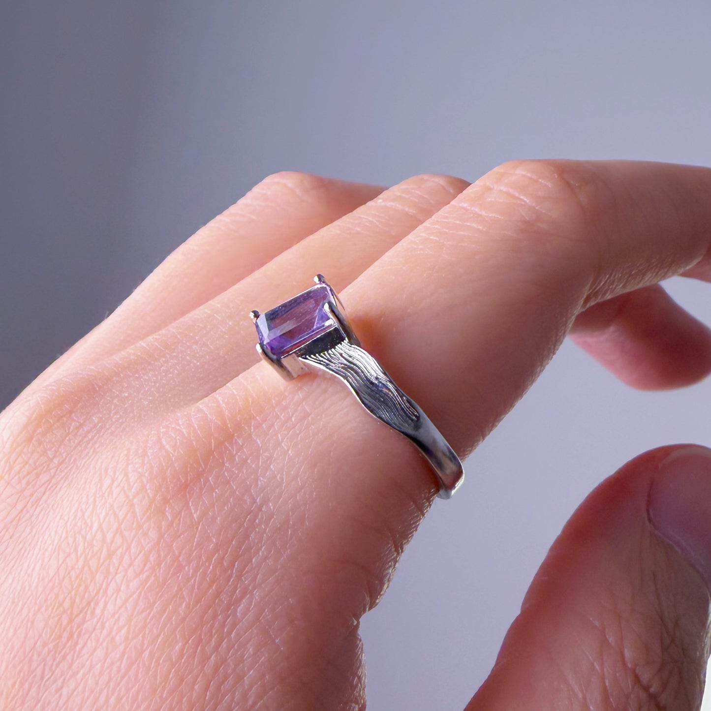 Quartzberry - Natural Amethyst Emerald Cut Faceted Gemstone Crystal Silver Ring - One-of-a-kind (Copy)