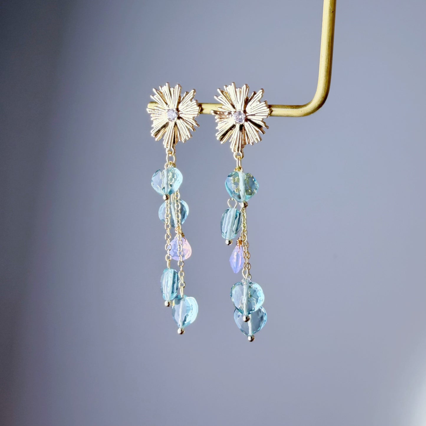 Handmade Firework Green Quartz Crystal Hearts Dangle Earrings