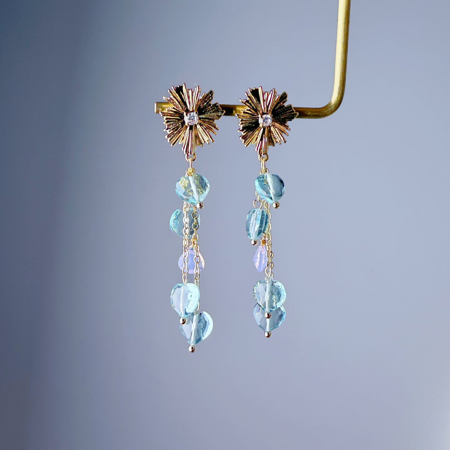 Handmade Firework Green Quartz Crystal Hearts Dangle Earrings