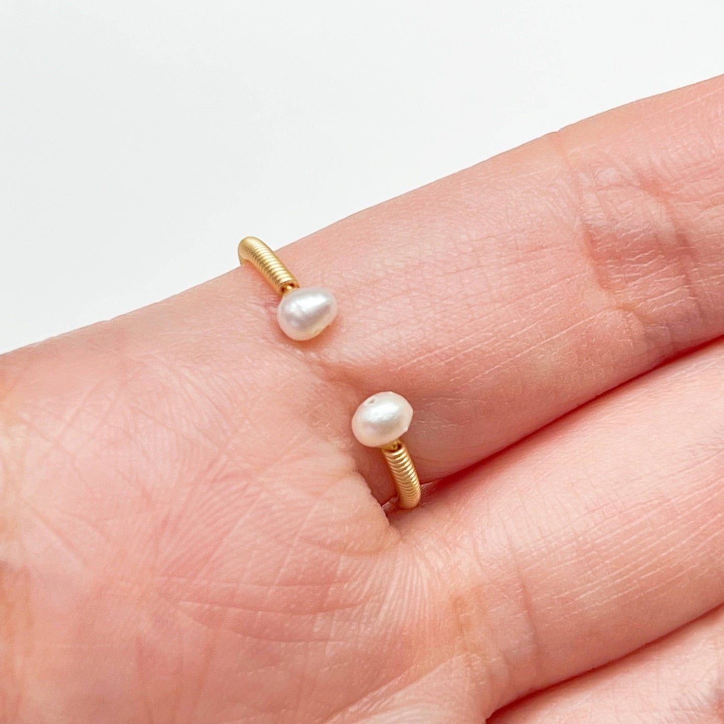 Aquamarine and Pearl Bead Adjustable Ring-Ninaouity