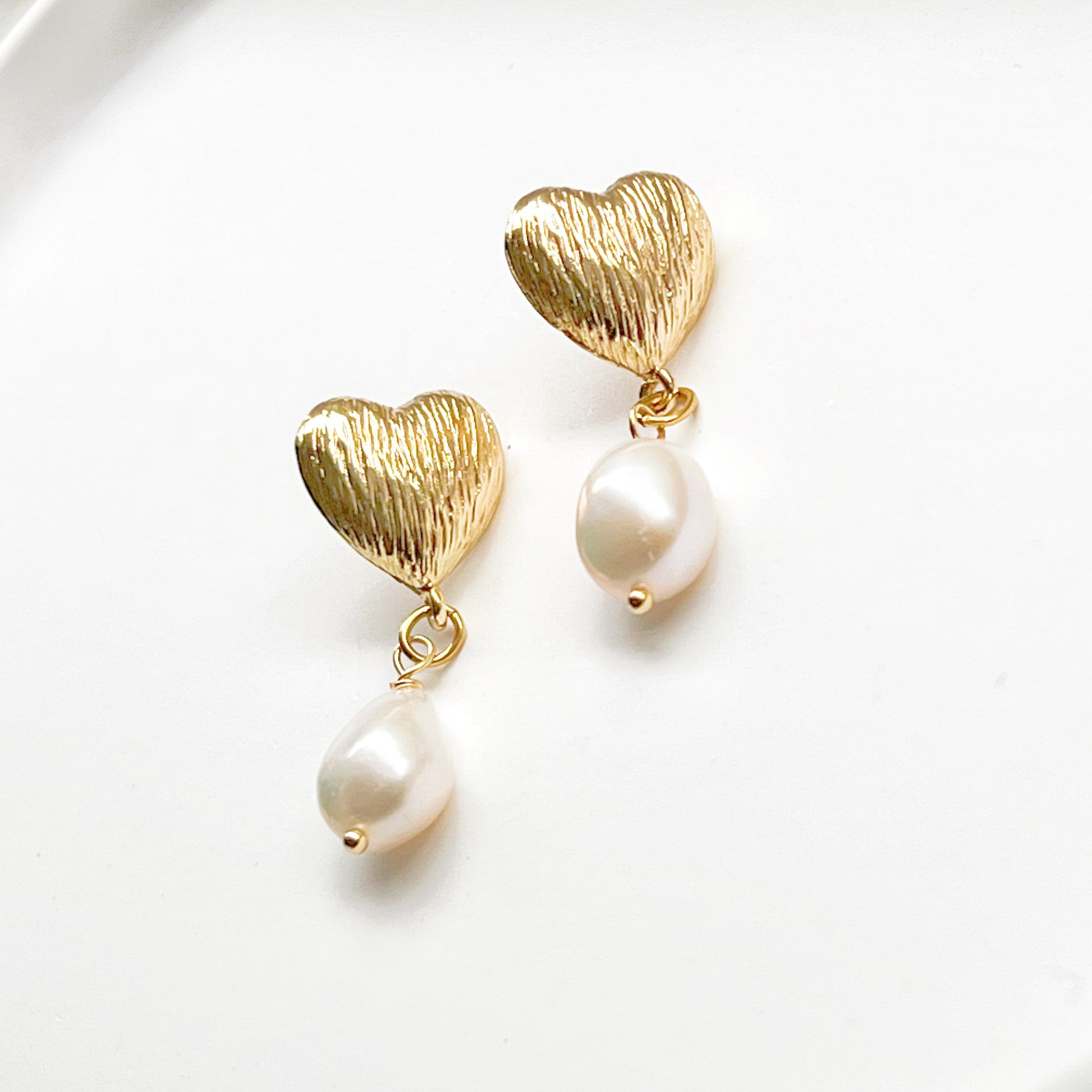Baroque Pearl and Gold Heart Earrings-Ninaouity