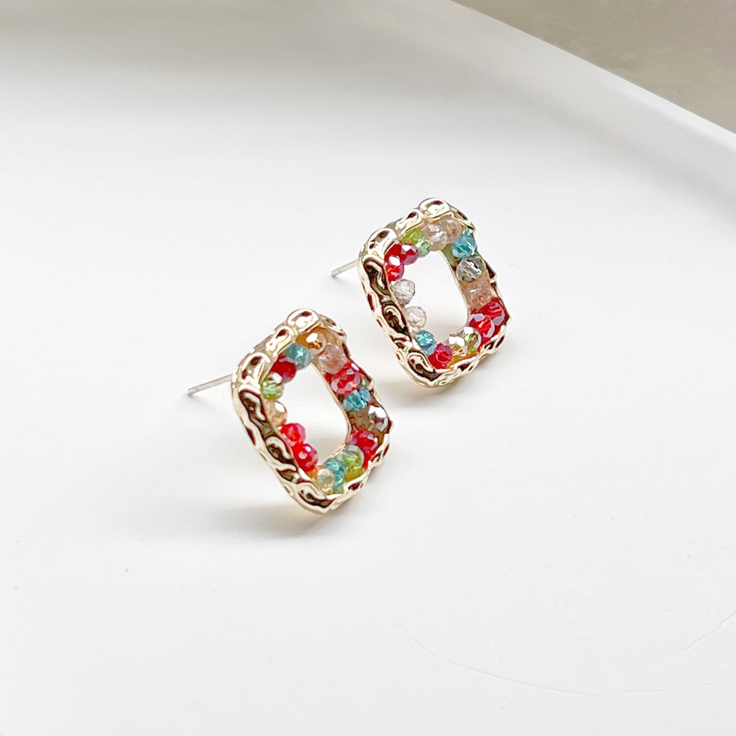 Beads on Square Hoop Earrings-Ninaouity