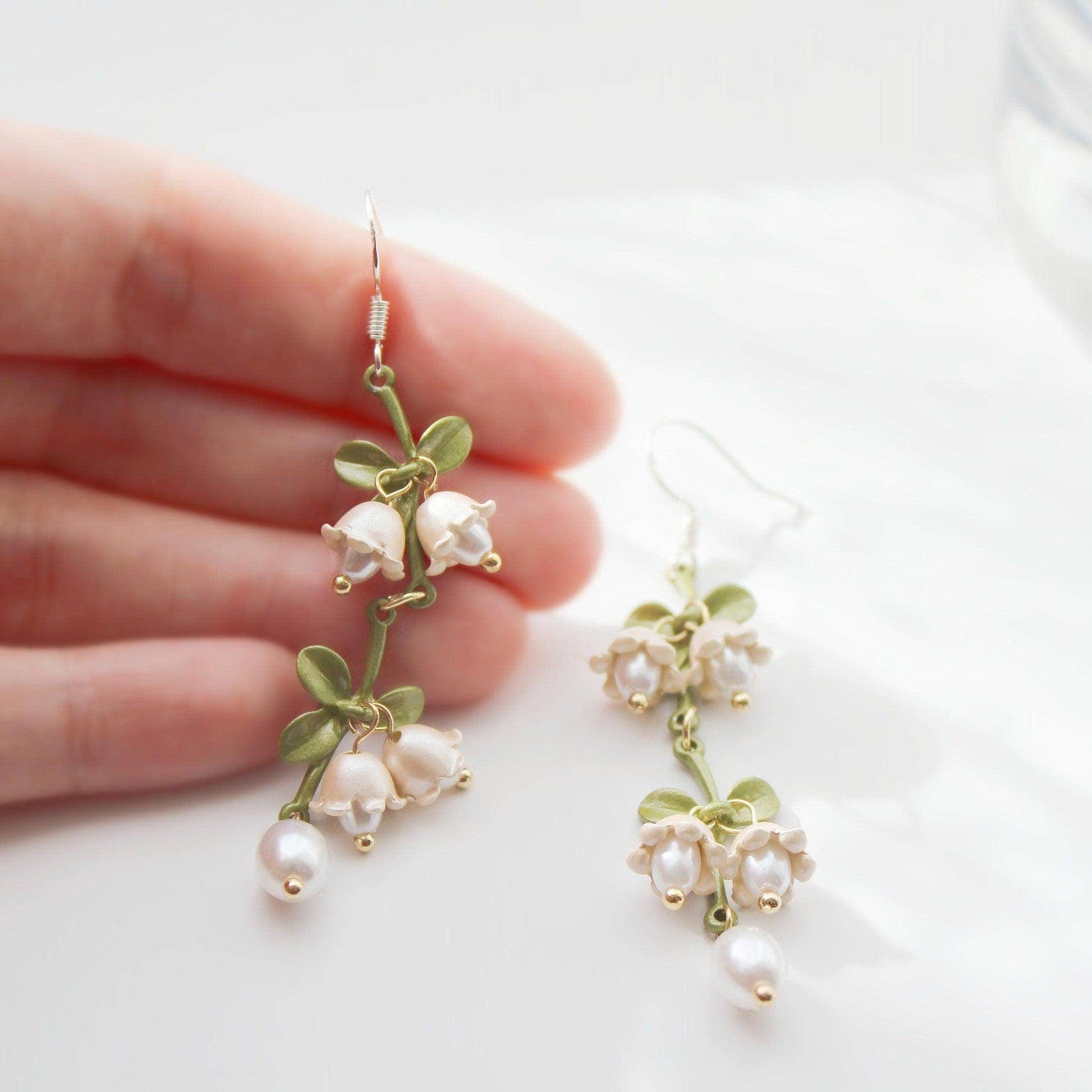 Campanula Bellflower Drop Earrings-Ninaouity