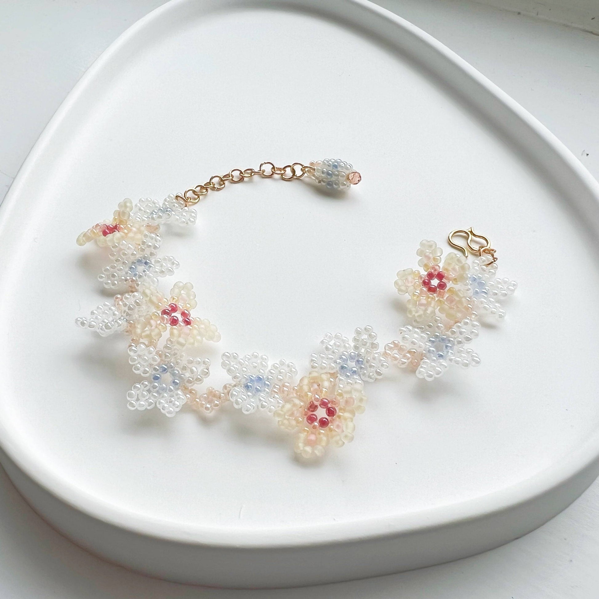 Daisy Chain Beaded Bracelet-Ninaouity