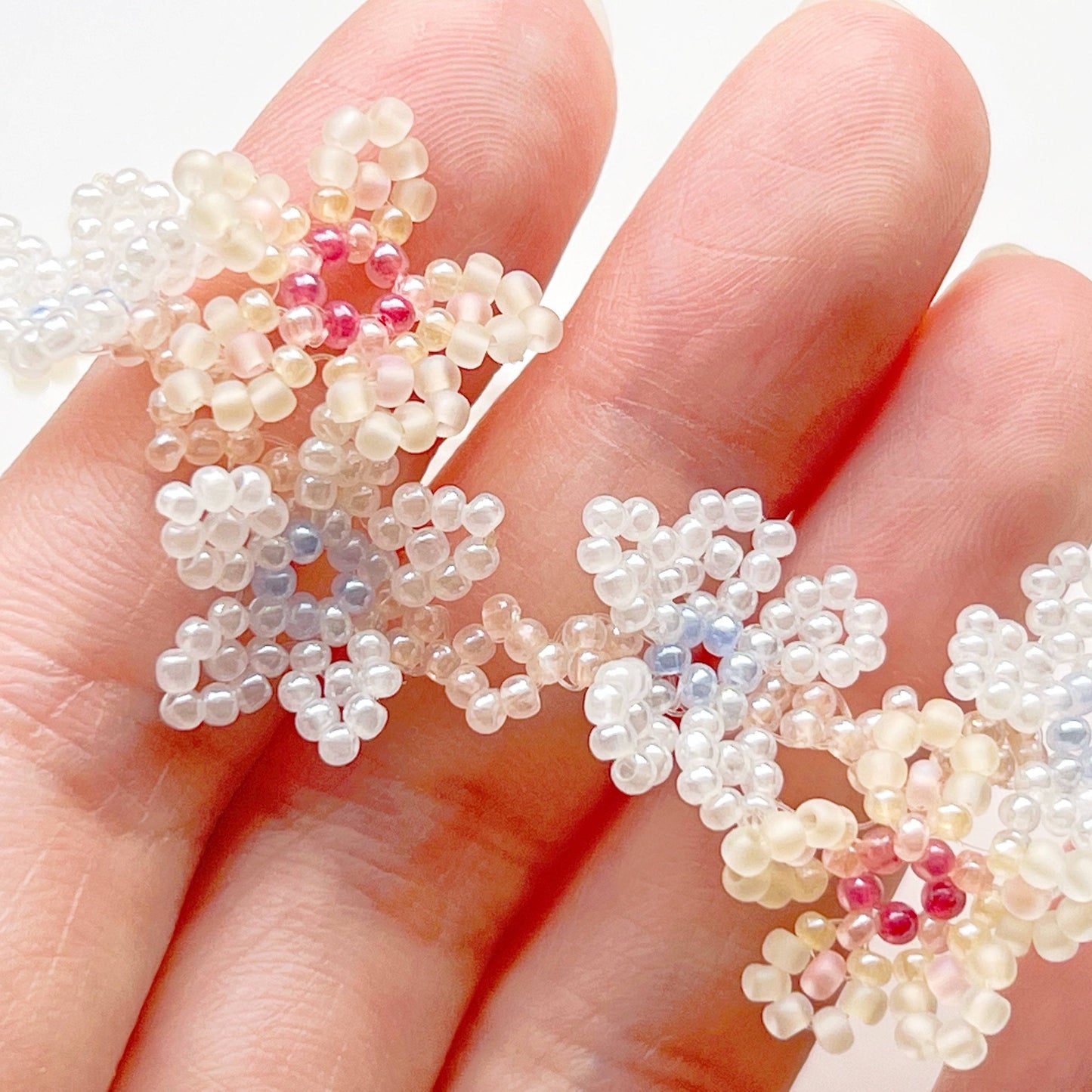 Daisy Chain Beaded Bracelet-Ninaouity