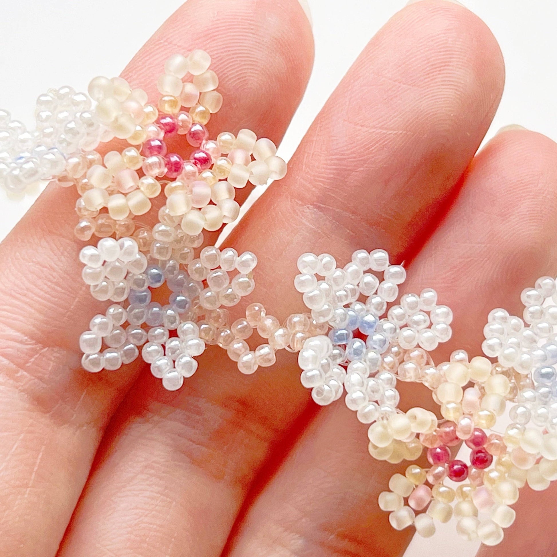 Daisy Chain Beaded Bracelet-Ninaouity