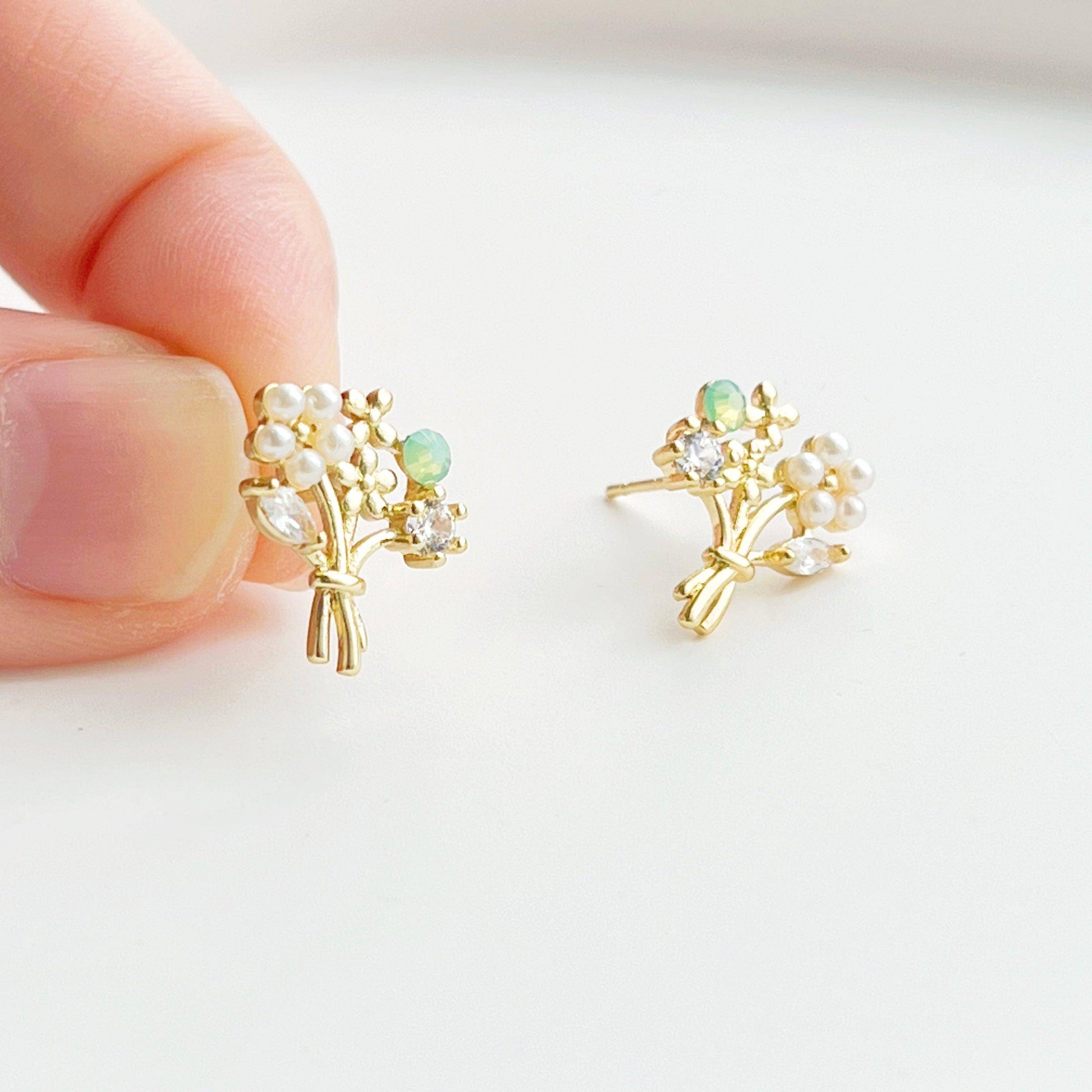 Flower Bouquet Earrings - Gold Flowers with Green Crystal Stud Earrings-Ninaouity