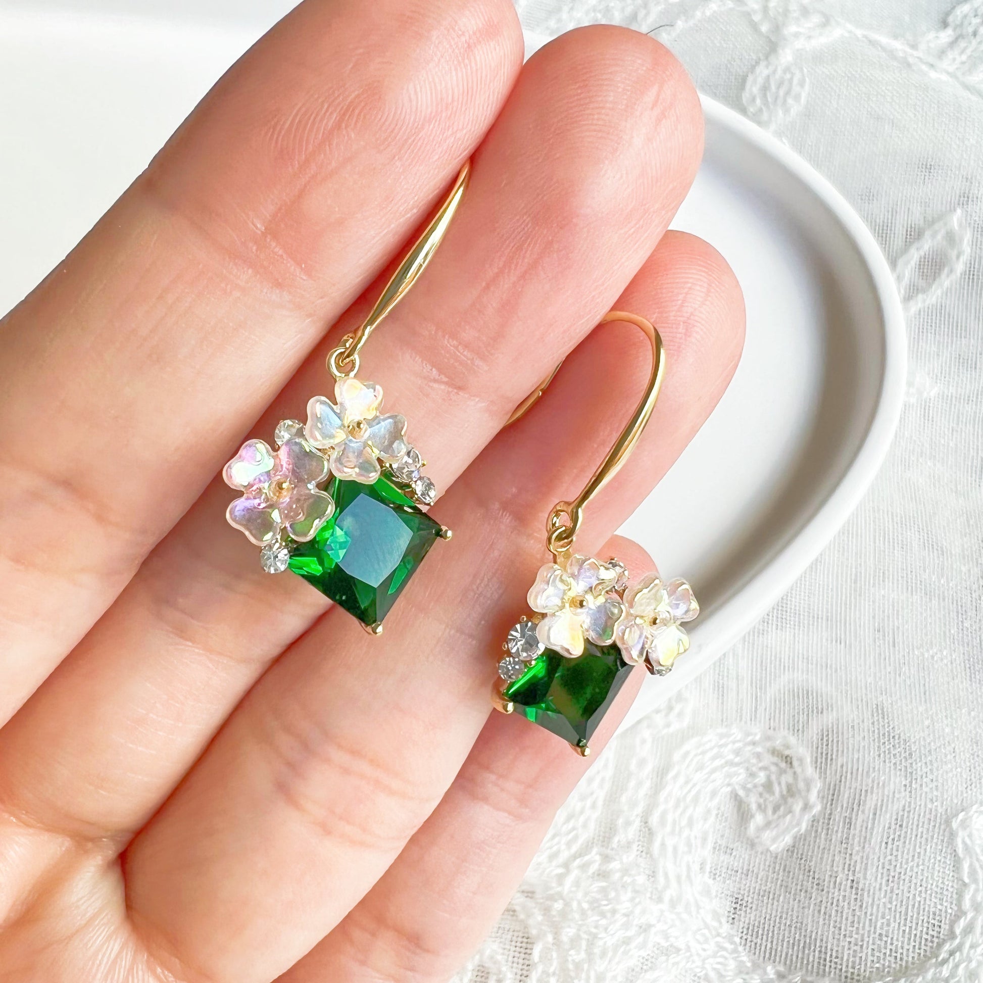 Flowers with Emerald Green Crystal Drop Earrings-Ninaouity