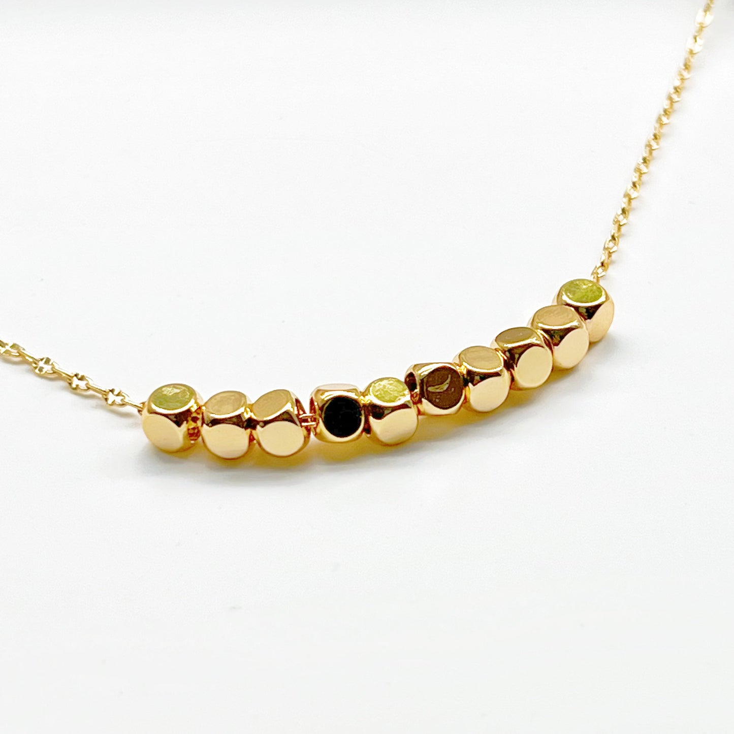 Gold Beans in Chain Necklace-Ninaouity