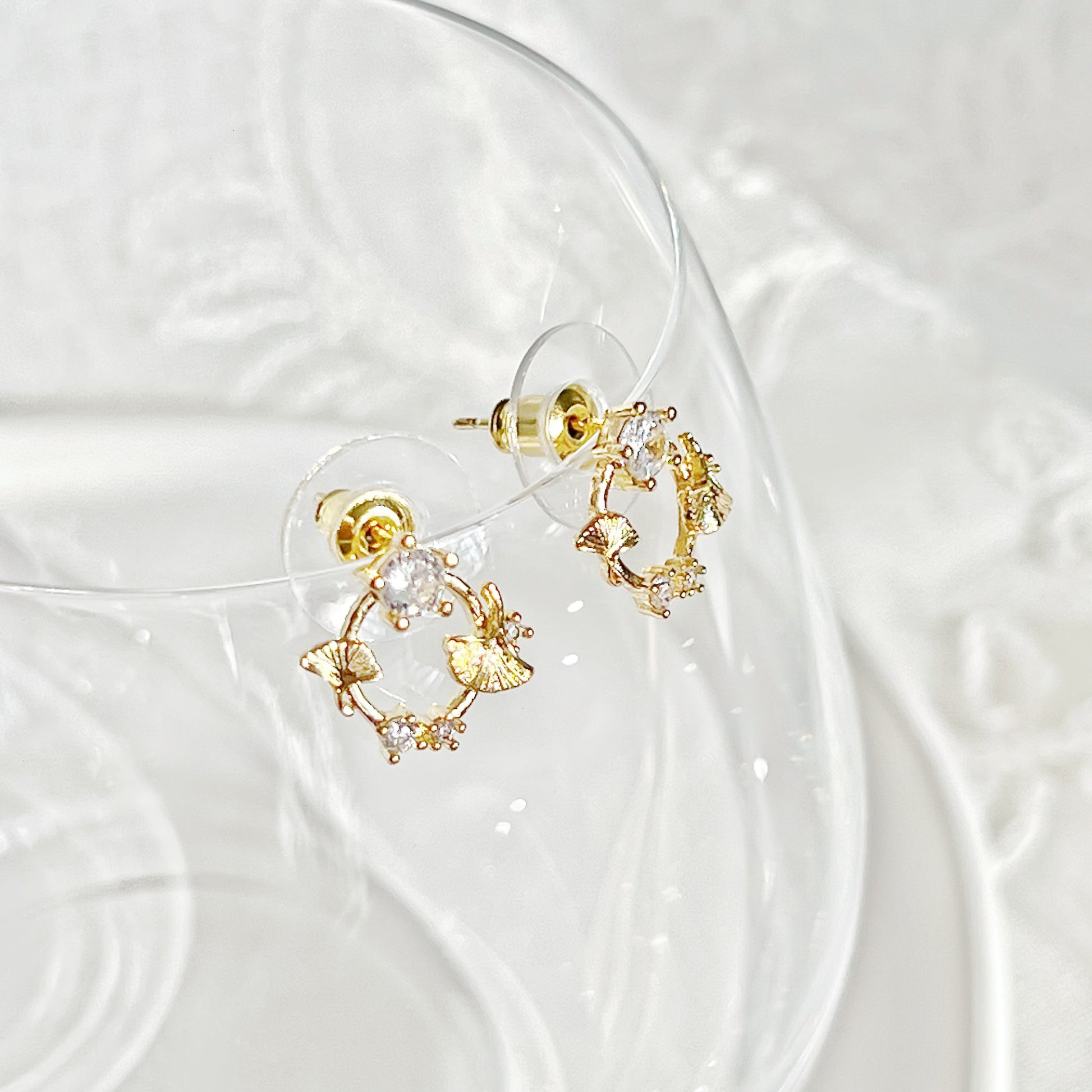 Gold Ginkgo Leaves Wreath Earrings-Ninaouity