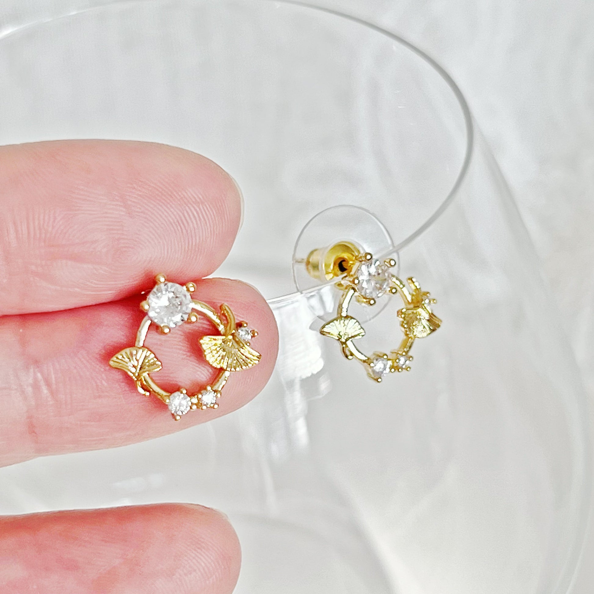 Gold Ginkgo Leaves Wreath Earrings-Ninaouity
