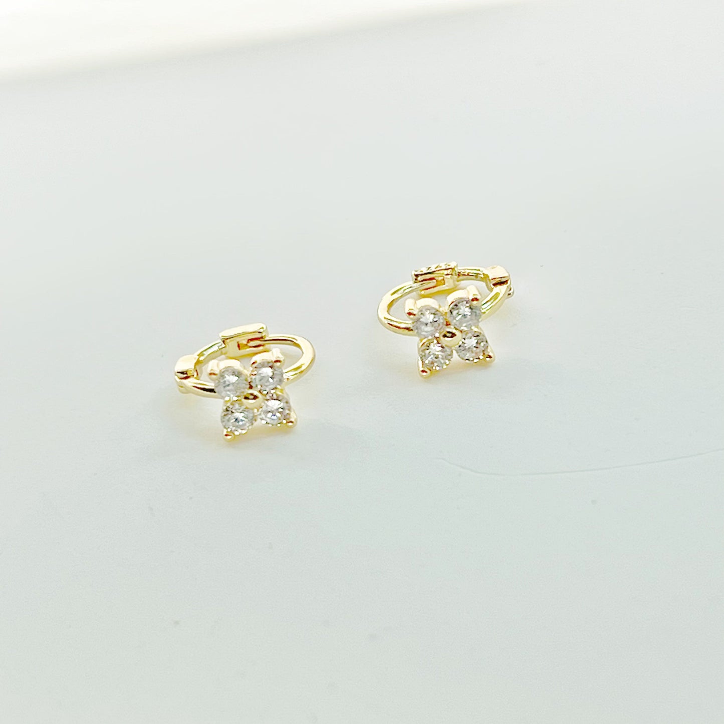 Gold Mini Hydrangea Flower Hoop Earrings-Ninaouity