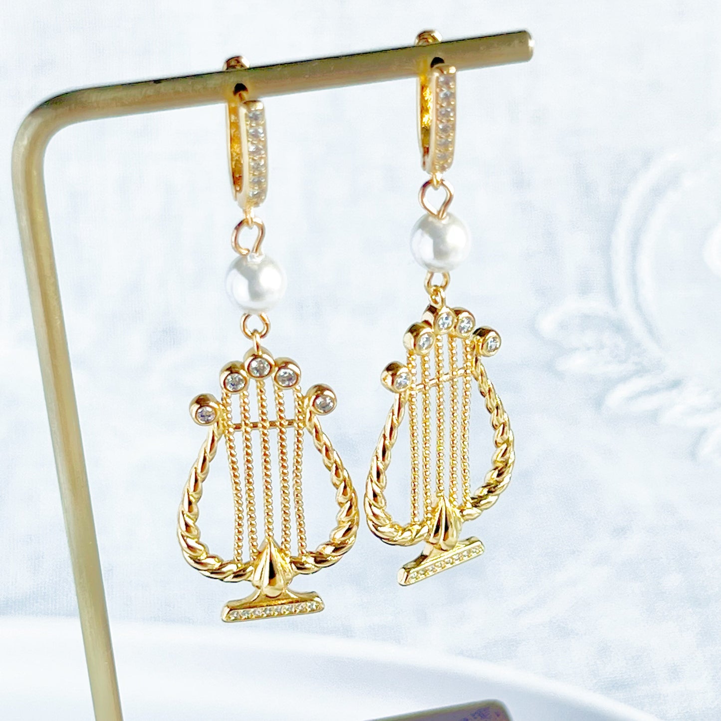 Gold Organ Music Instrument Drop Earrings-Ninaouity