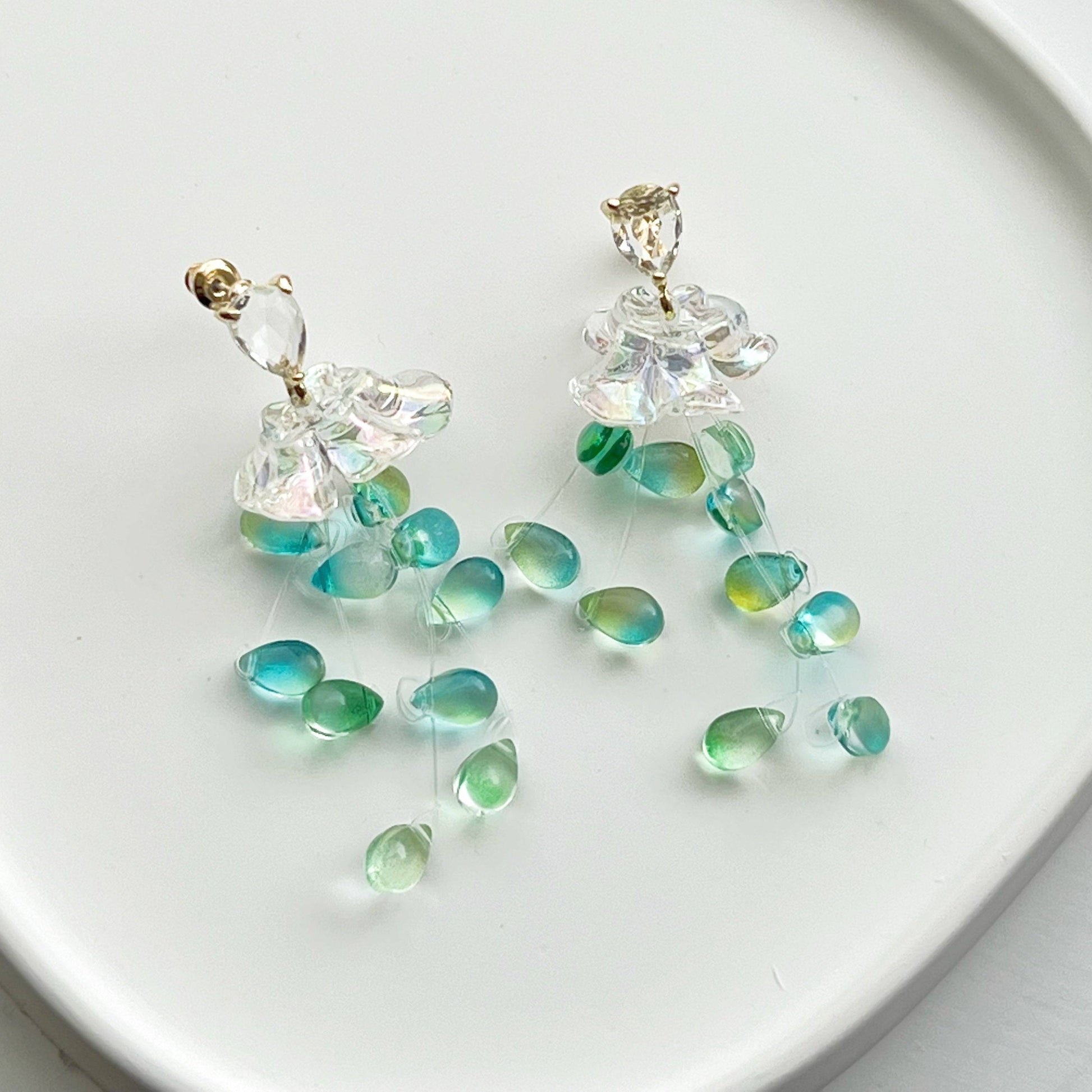 Green Drop with Crystal Flower - String-of Pearls-Drop Earrings-Ninaouity