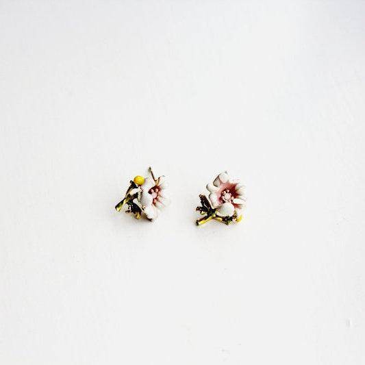 Japanese White Anemone Flower Stud Earrings-Ninaouity