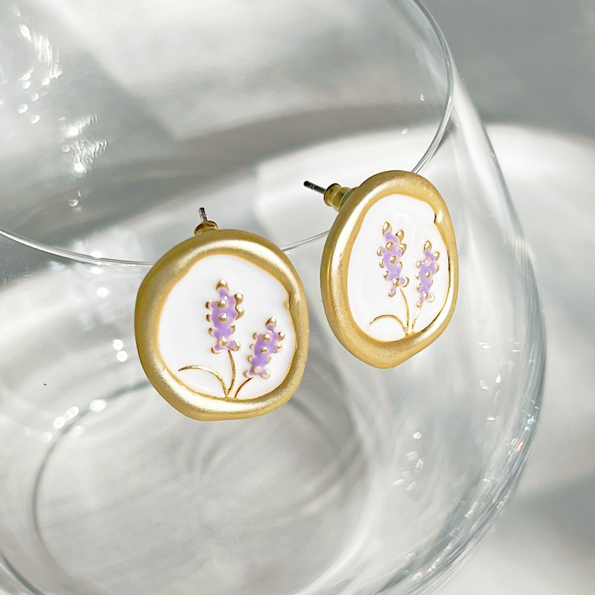 lavender flower earrings Lavender Flower Earrings – Ninaouity