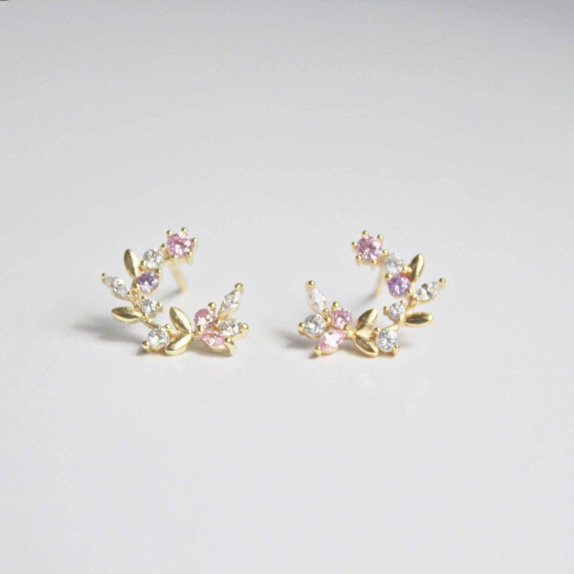 Leaf Wreath Earrings - Crystal Flower and Leaves Gold Circle Stud Earrings-Ninaouity