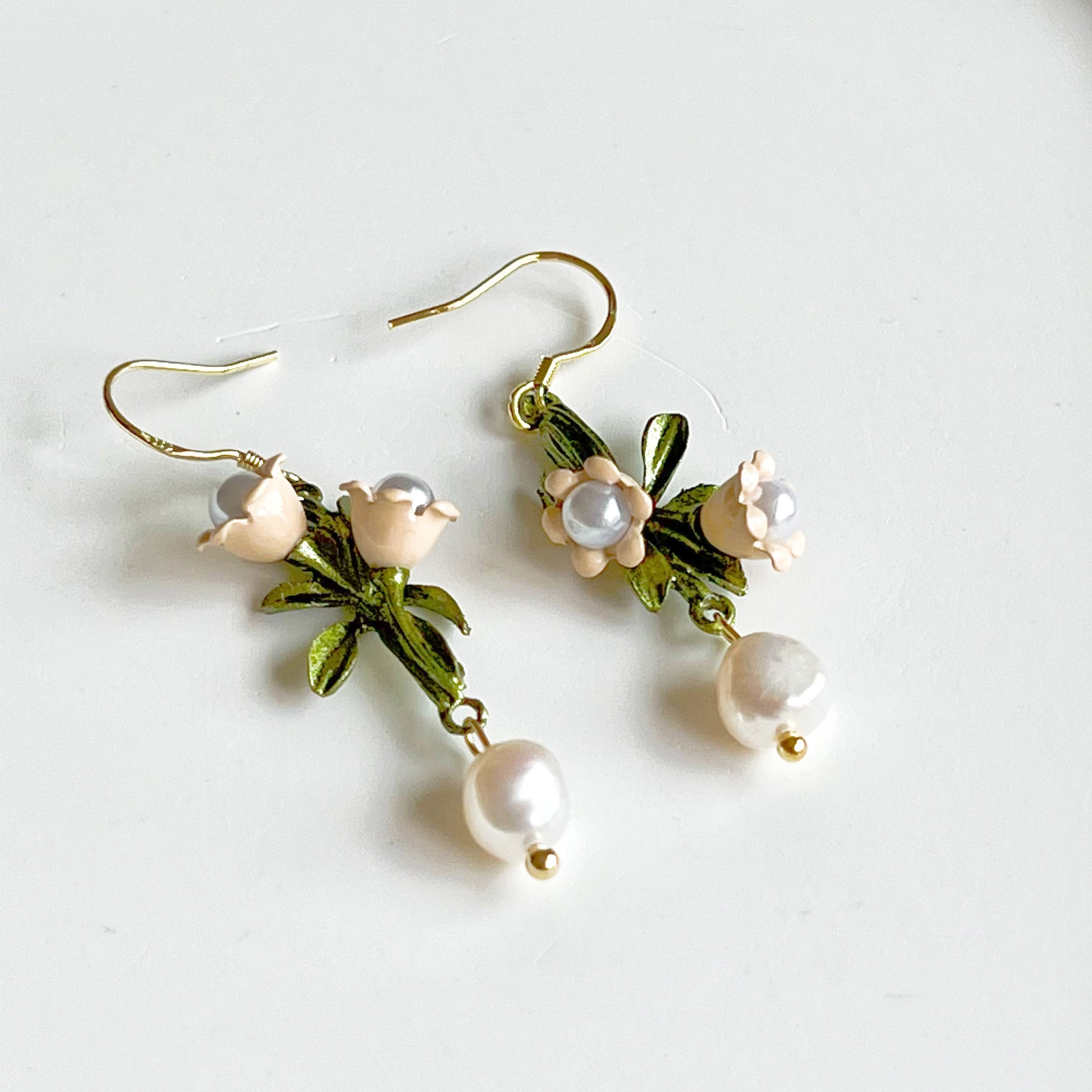 Little White Bell Flower with Pearl Drop Earrings-Ninaouity