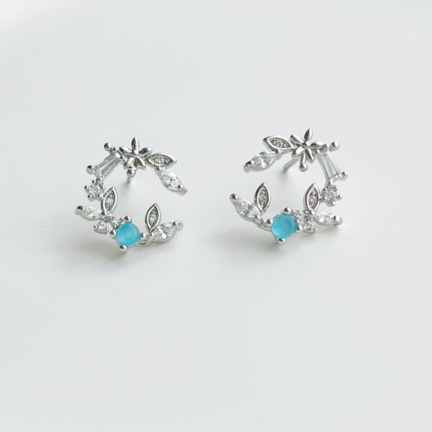 Olive Leave Crown Earrings - Leave Wreath with Blue Crystal Stud Earrings-Ninaouity