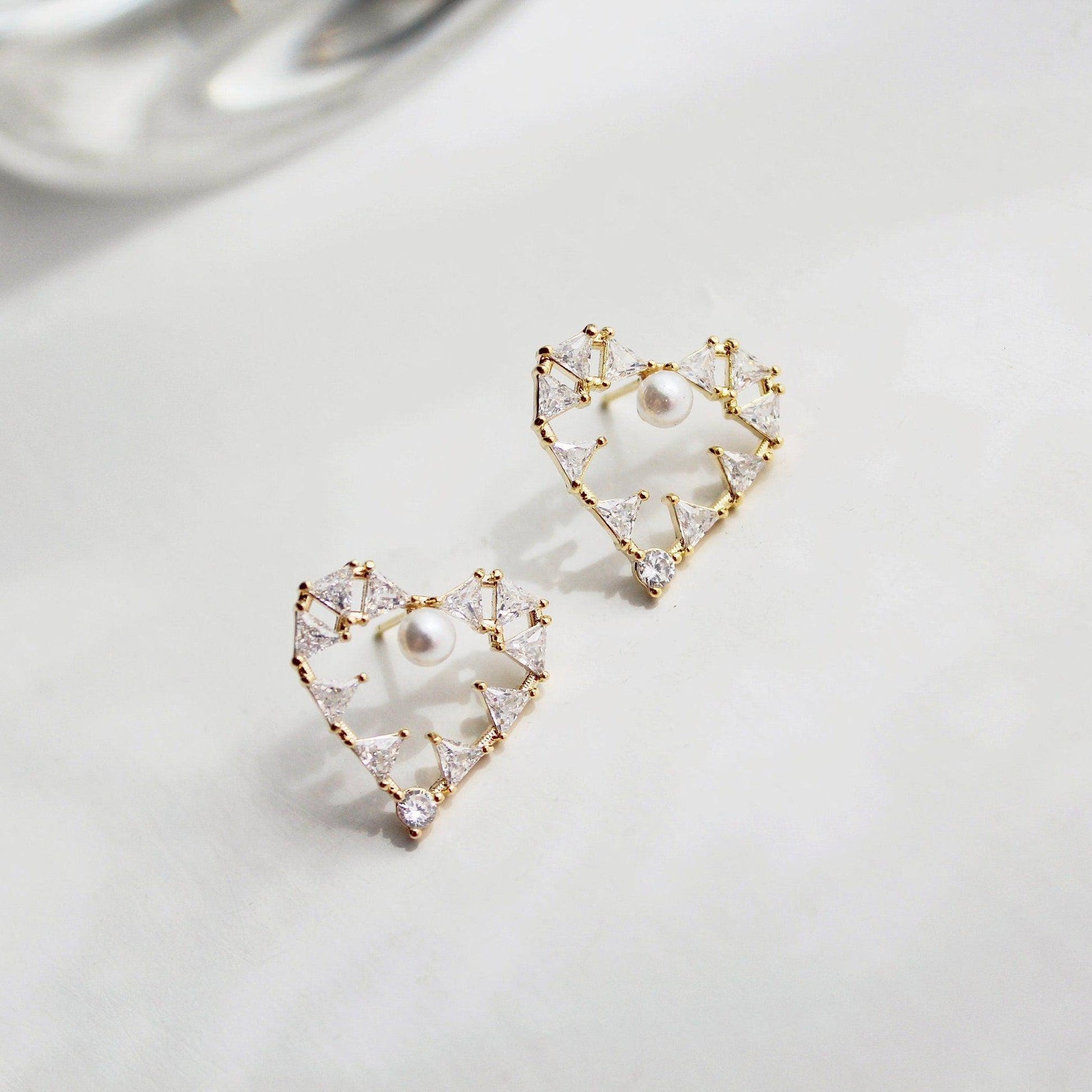 Pearl in Heart Earrings - Triangle Crystals in Gold Heart Earrings-Ninaouity