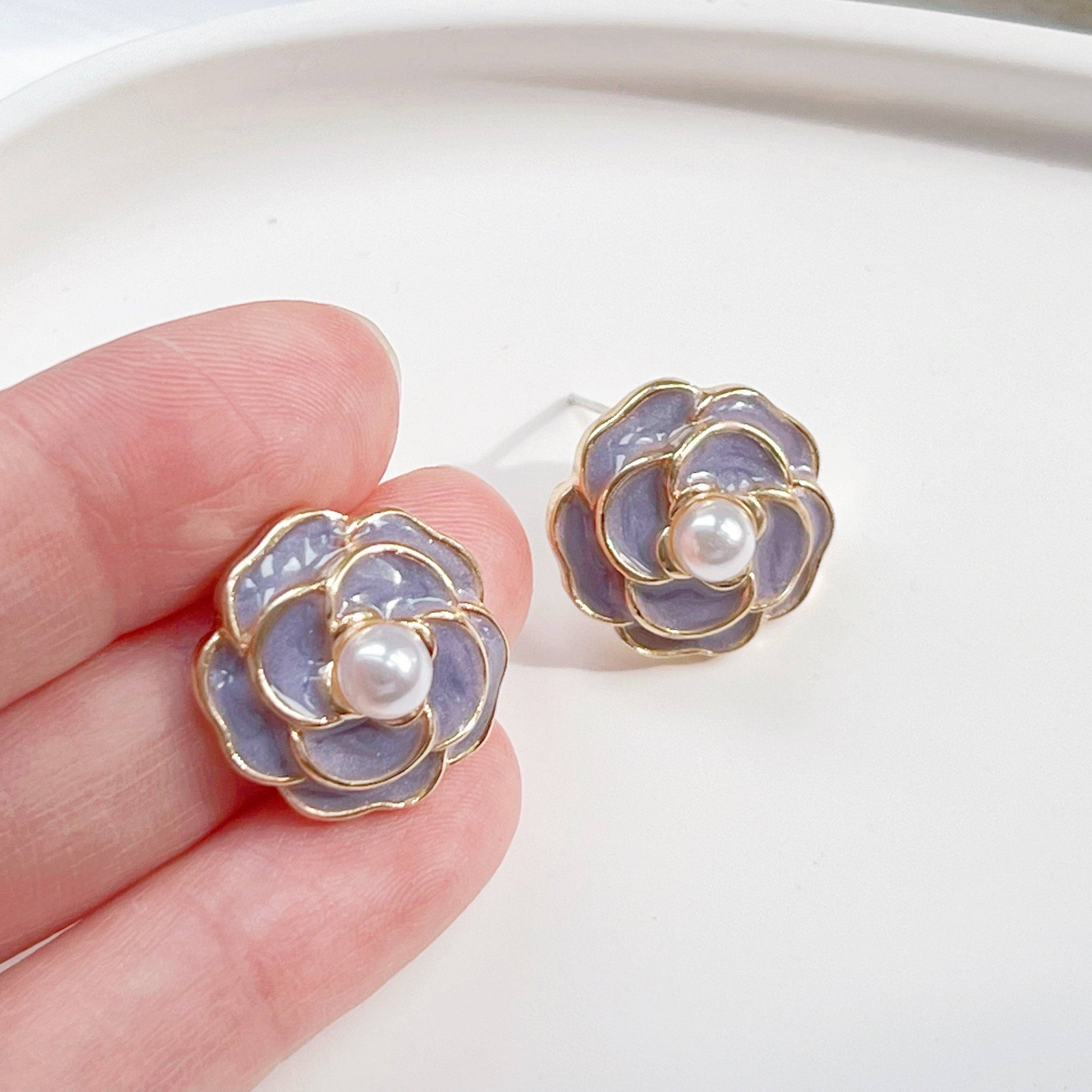 Purple Camellia earrings - Flower Shape with Pearl Sterling Silver Studs-Ninaouity