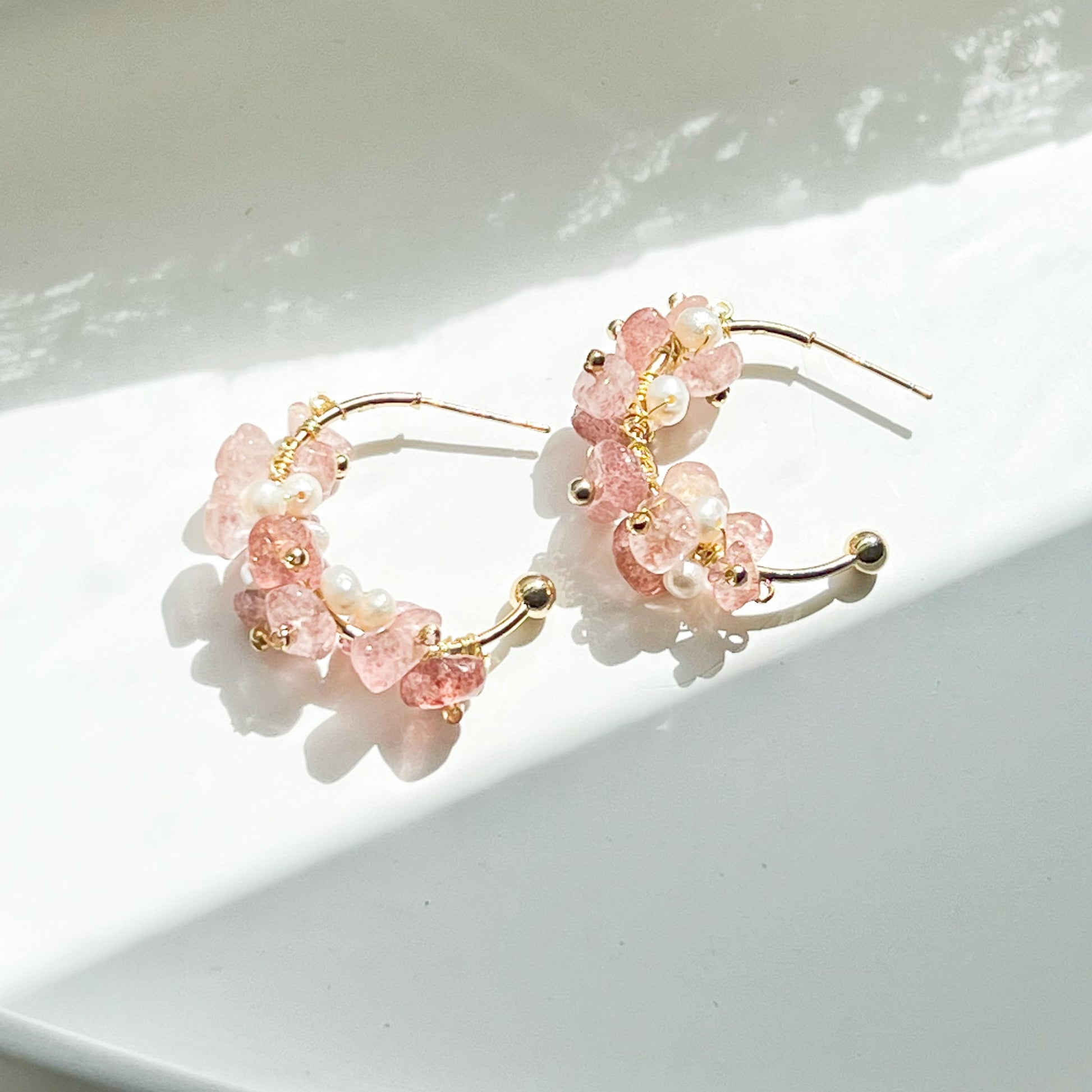 Strawberry Quartz and Pearl Beaded Hoop Earrings-Ninaouity