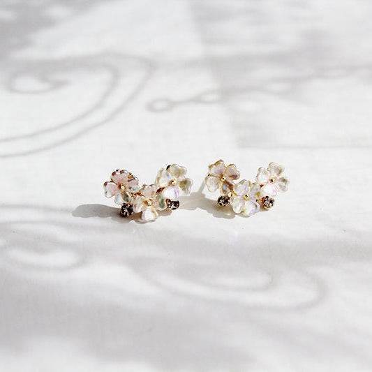 Triple Flowers Stud Earrings - Cherry Blossom Champagne Colour Earrings-Ninaouity