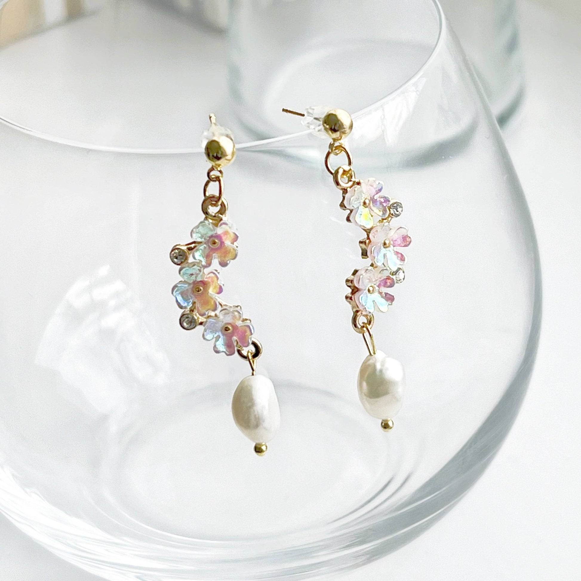 Triple Flowers with Pearl Drop Earrings - Cherry Blomson with Pearl Drop-Ninaouity