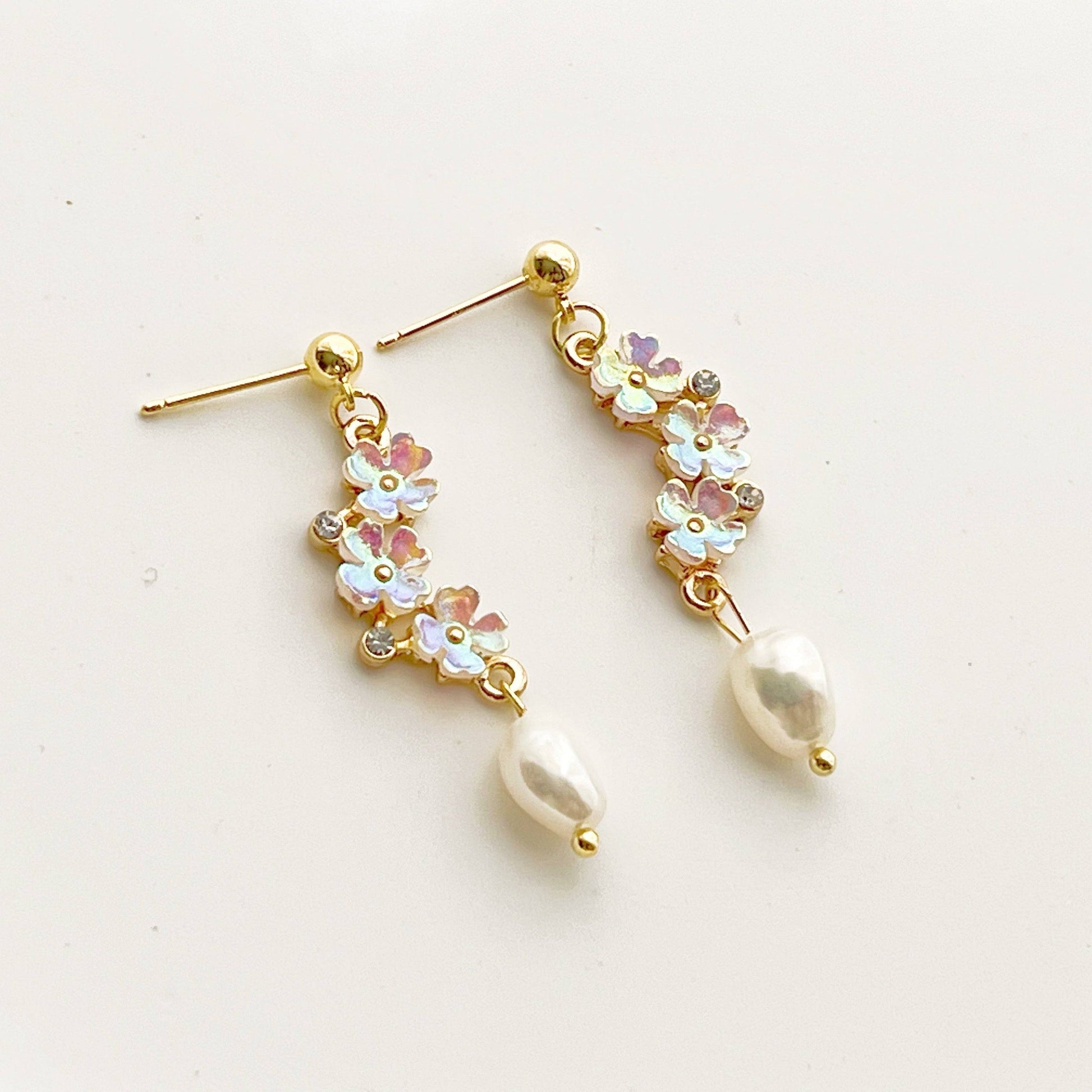 Triple Flowers with Pearl Drop Earrings - Cherry Blomson with Pearl Drop-Ninaouity