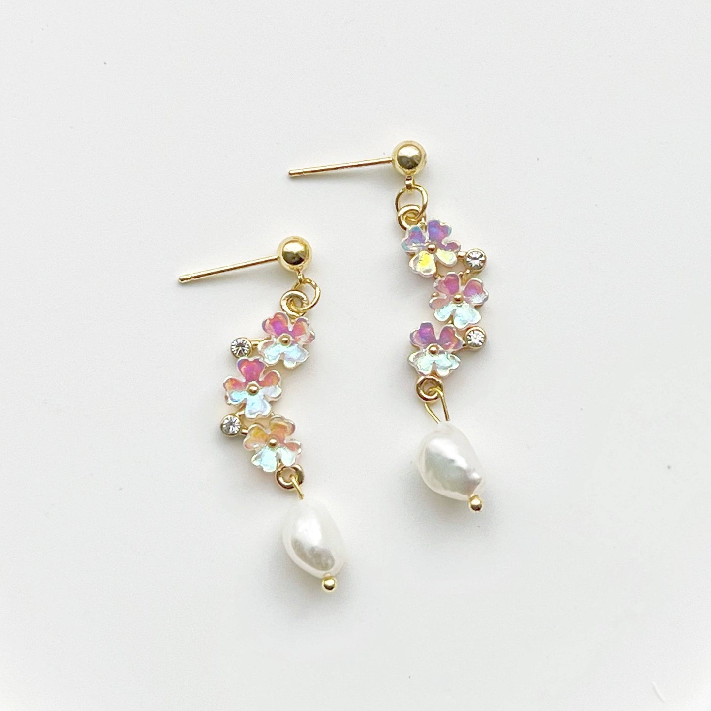 Triple Flowers with Pearl Drop Earrings - Cherry Blomson with Pearl Drop-Ninaouity