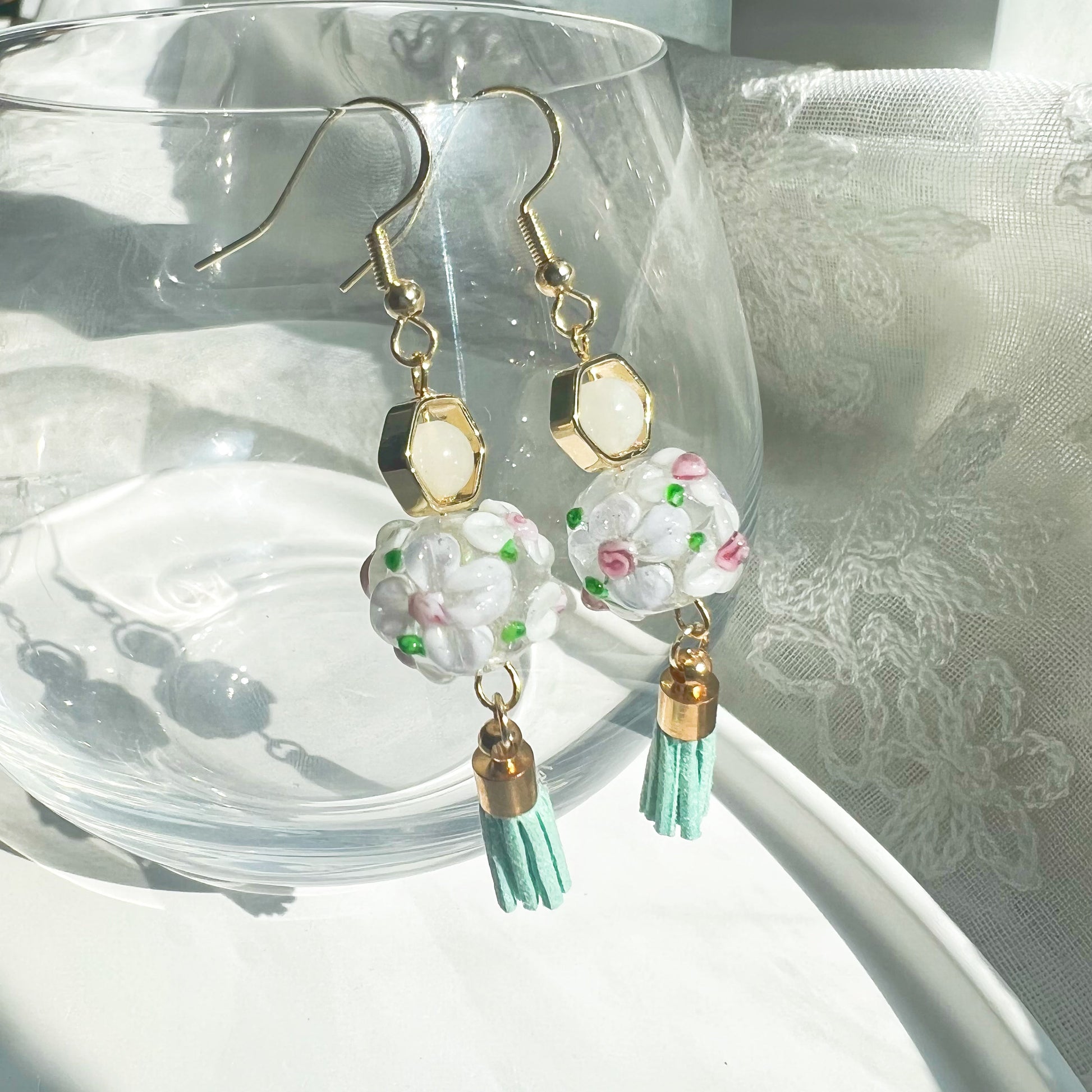White Hydrangea Flower Craft Glass Bead Earrings-Ninaouity