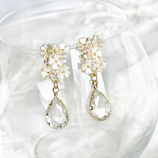 White Hydrangea Flower Crystal Drop Earrings-Ninaouity