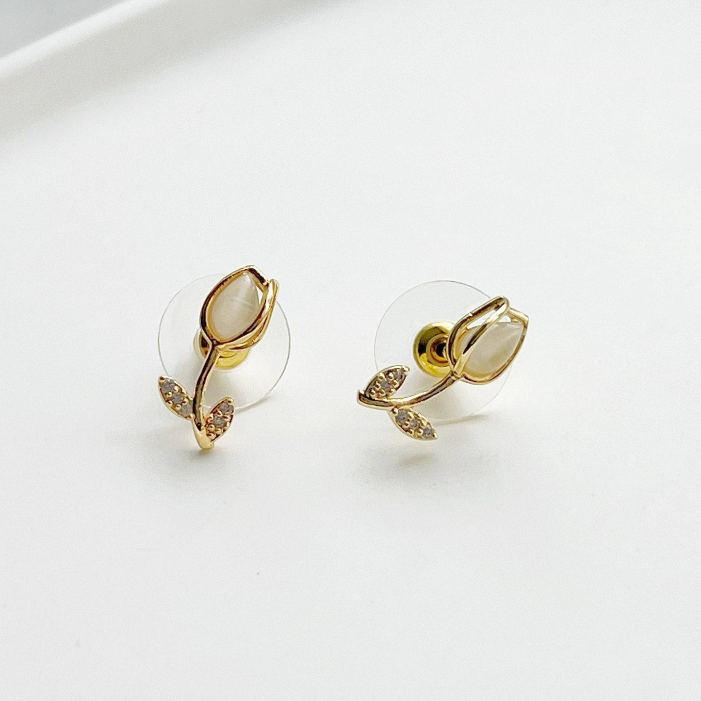 White Tulip Earrings - Flower Shape Crystal with Leave Studs Earrings-Ninaouity